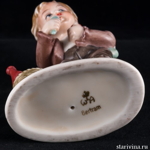 Мальчик с мороженым, Wagner & Apel, Германия, до 1949 г