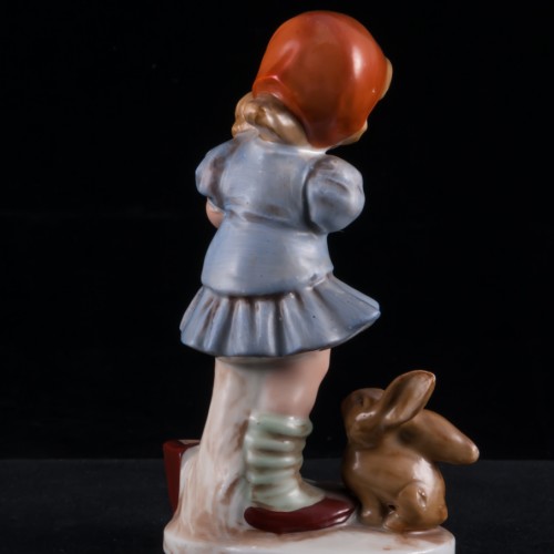 Девочка с куклой и кроликом, Wagner & Apel, Германия, до 1949 г