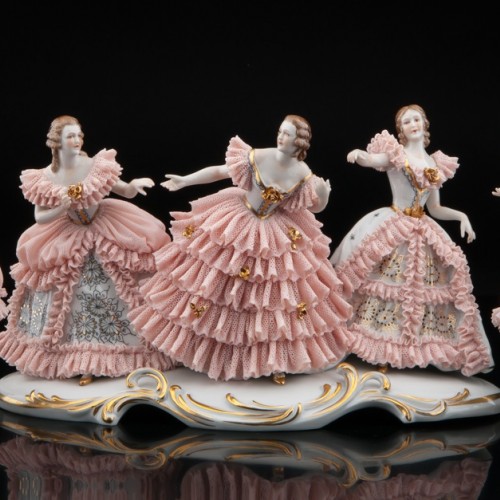 Три девушки в кружевных платьях, Muller & Co, Германия, нач. 20 в