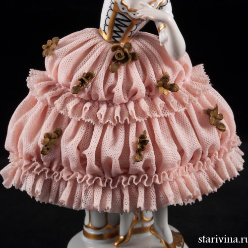 Танцующая девушка в кружевном платье, Muller & Co, Германия, нач. 20 в