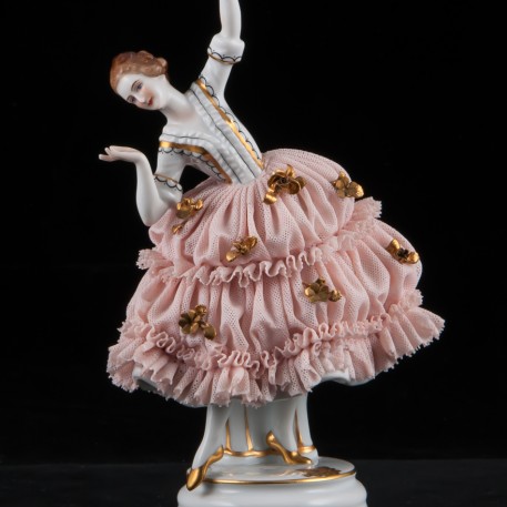 Танцующая девушка в кружевном платье, Muller & Co, Германия, нач. 20 в