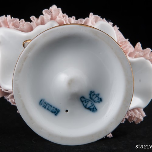 Танцующая девушка в кружевном платье, Muller & Co, Германия, нач. 20 в