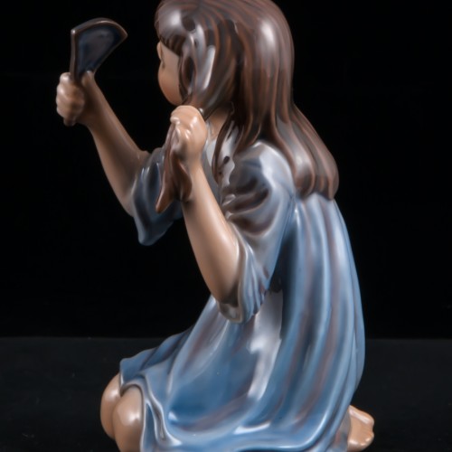 Девочка с зеркалом, Dahl Jensen, Дания