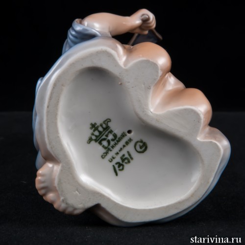 Девочка с зеркалом, Dahl Jensen, Дания