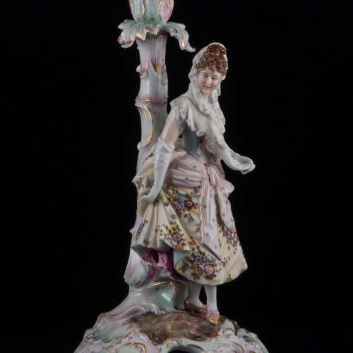 Подсвечник "Девушка в кружевном платке", E. A. Muller, Германия, 19 в