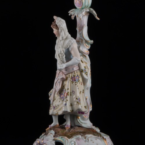 Подсвечник "Девушка в кружевном платке", E. A. Muller, Германия, 19 в