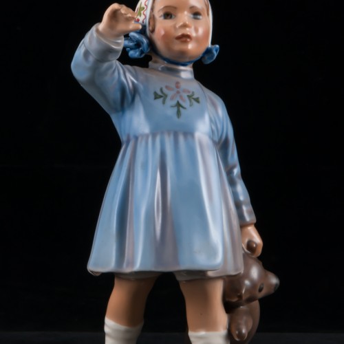 Девочка с мишкой, Dahl Jensen, Дания