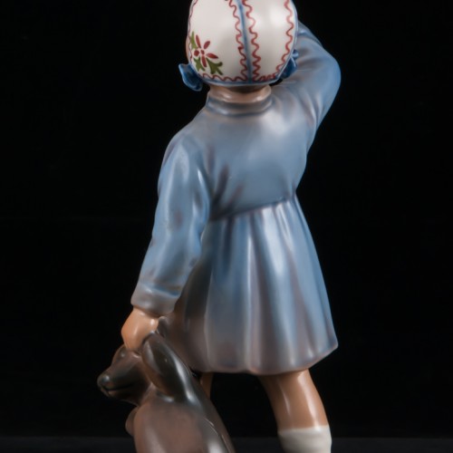 Девочка с мишкой, Dahl Jensen, Дания