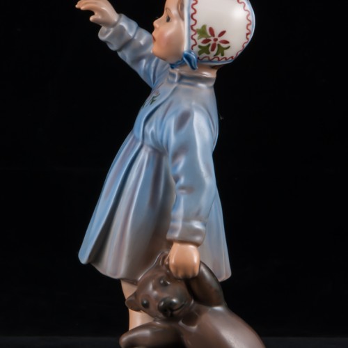 Девочка с мишкой, Dahl Jensen, Дания