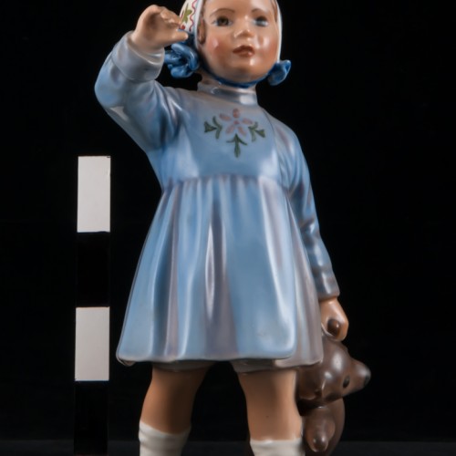 Девочка с мишкой, Dahl Jensen, Дания