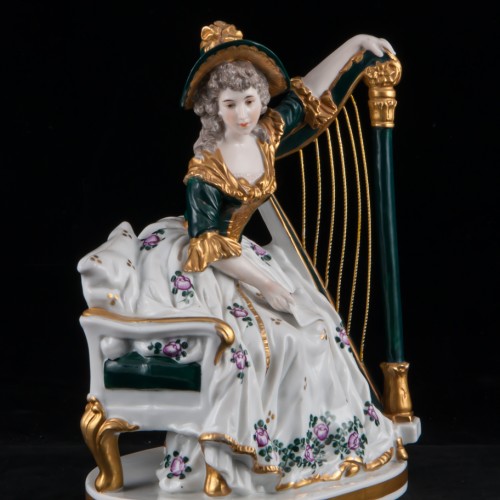 Дама с арфой, Дрезден, Германия, кон. 19 в