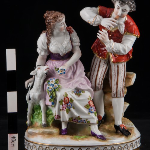 Пара с флейтой и козочкой, Volkstedt, Германия, до 1935 г