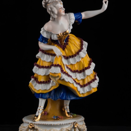 Танцовщица в сине-желтом платье, E. A. Muller, Германия, до 1927 г