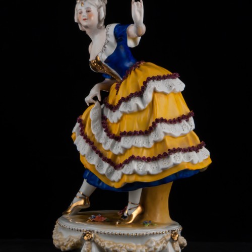 Танцовщица в сине-желтом платье, E. A. Muller, Германия, до 1927 г