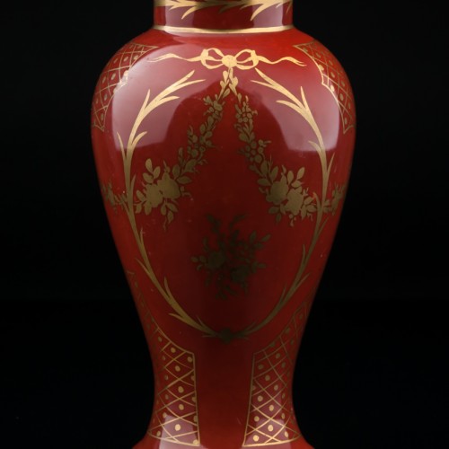 Фарфоровая Ваза, Франция, 19 в.