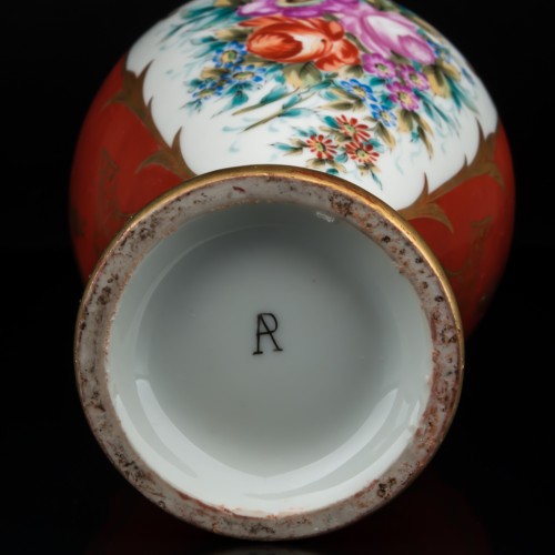 Фарфоровая Ваза, Франция, 19 в.