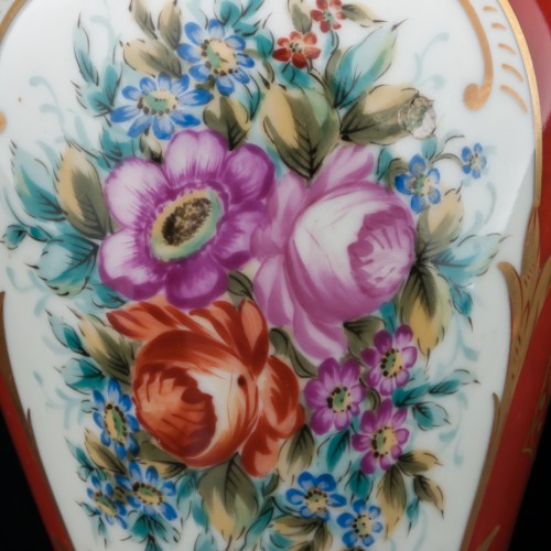 Фарфоровая Ваза, Франция, 19 в.