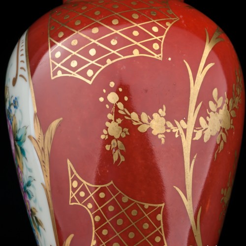 Фарфоровая Ваза, Франция, 19 в.