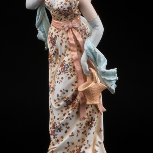 Дама в шляпке с корзинкой, Volkstedt, Германия, 19 в