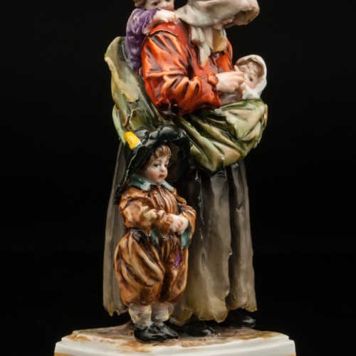 Нищенка с тремя детьми, Volkstedt, Германия, кон. 19 - нач. 20 вв