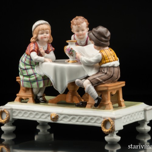 Дети за столом читающие газету, E. A. Muller, Германия, 1920 гг