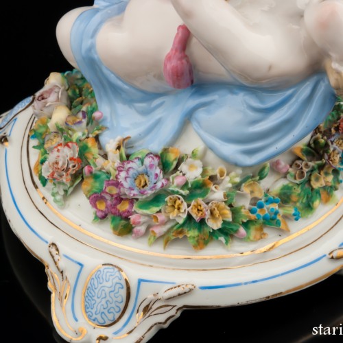 Путти с веером, салфетница, Unger, Schneider & Cie, Германия, 19 в