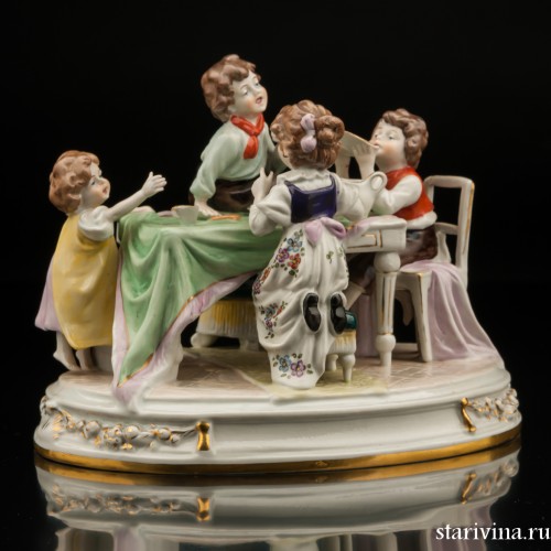 Дети за столом, Scheibe-Alsbach, Германия, сер. 20 в