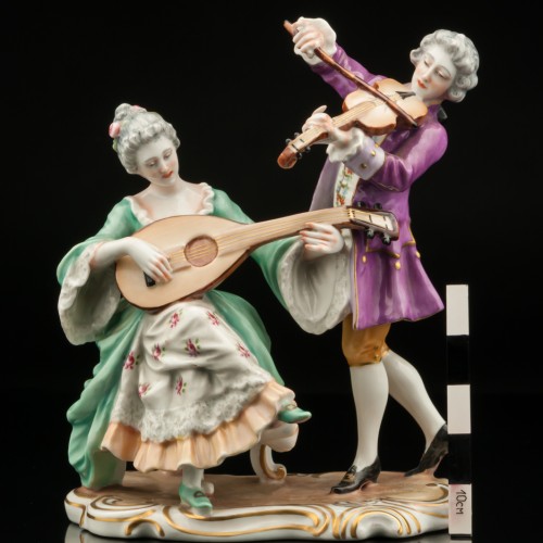 Дуэт, скрипка и мандолина, Capodimonte, Италия, сер. 20 в