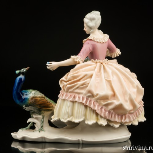 Дама с павлином, Karl Ens, Германия, 1920-30 гг