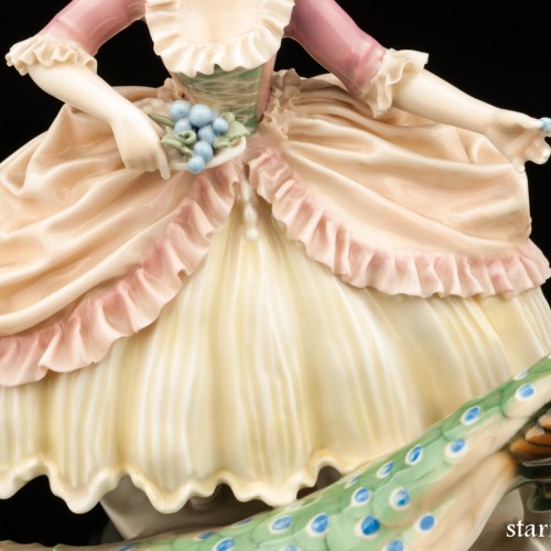 Дама с павлином, Karl Ens, Германия, 1920-30 гг