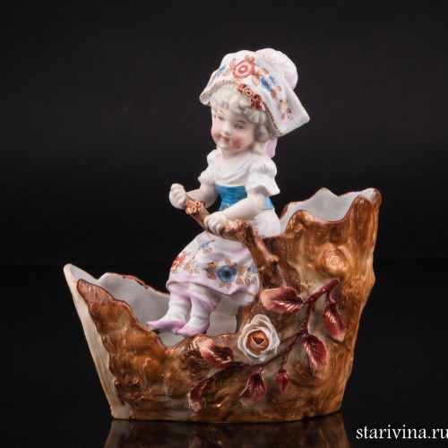 Девочка на кораблике, вазочка, Германия, нач. 20 в