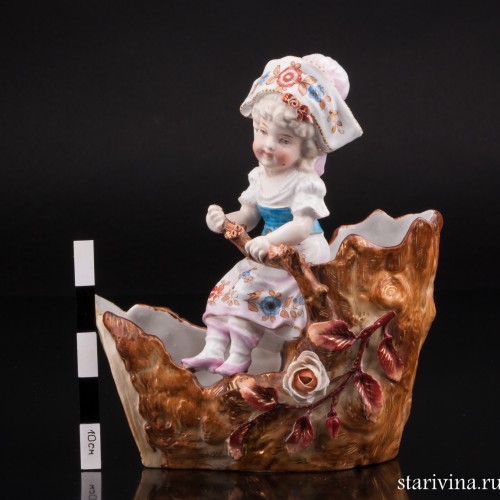 Девочка на кораблике, вазочка, Германия, нач. 20 в