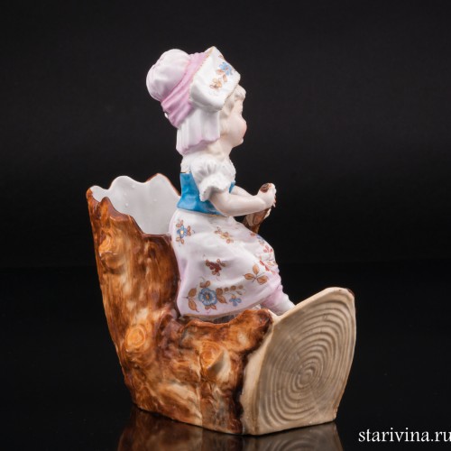Девочка на кораблике, вазочка, Германия, нач. 20 в