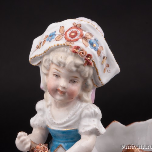 Девочка на кораблике, вазочка, Германия, нач. 20 в