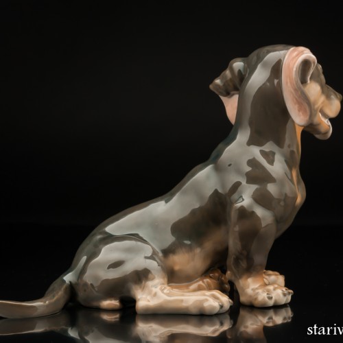 Щенок таксы с завернутым ухом, Royal Copenhagen, Дания, 1960 гг