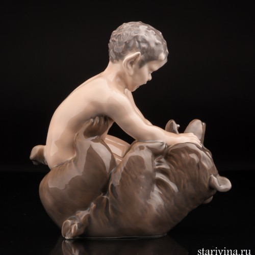 Фавн с медведем, Royal Copenhagen, Дания, 1960 гг