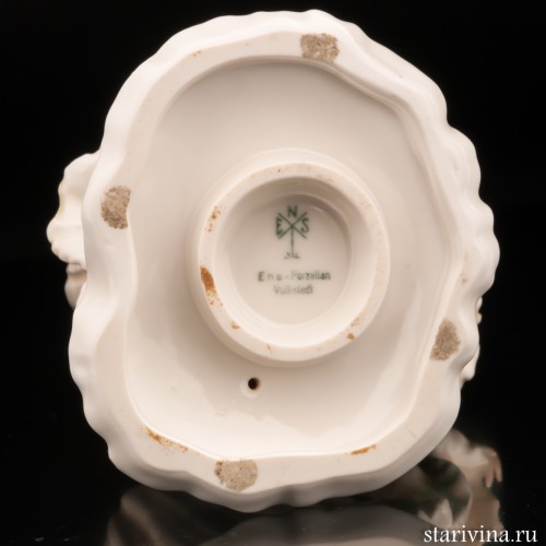 Девушка с розами в подоле, Karl Ens, Германия, 1920-30 гг