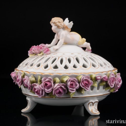 Вазочка с ангелочком, Von Schierholz, Германия, 1907-27 гг