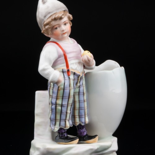 Мальчик с яблоком, E. A. Muller, Германия, 1890-1927 гг