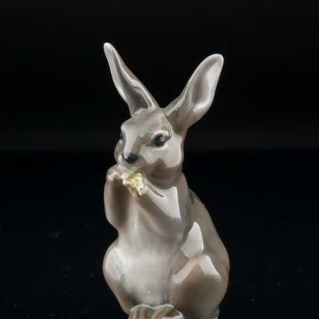 Кролик с листом, миниатюра, Royal Copenhagen, Дания, 1969-74 гг