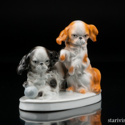 Пекинесы, играющие с мячом, Carl Scheidig, Германия, 1906-35 гг