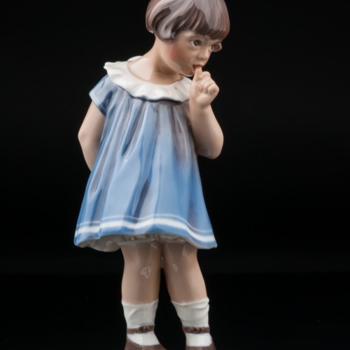 Девочка с пальцем во рту, Dahl Jensen, Дания