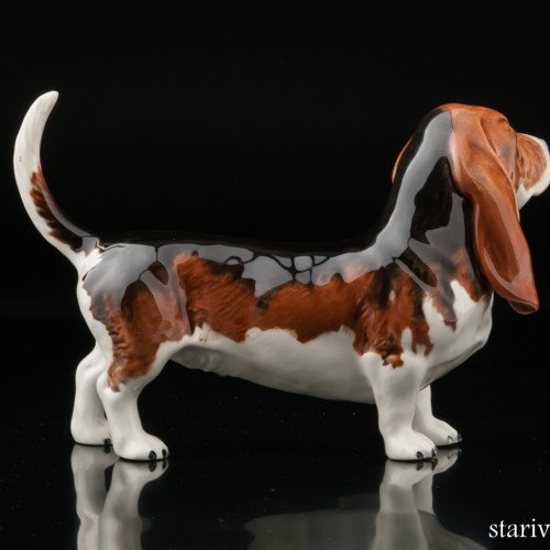 Бассет, Beswick, Великобритания