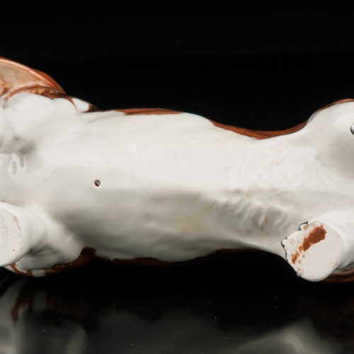 Бассет, Beswick, Великобритания