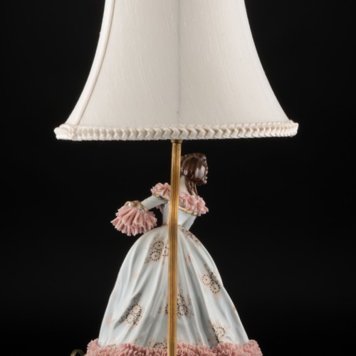 Лампа, дама в розовом, кружевная, Muller & Co, Германия, до 1927 г