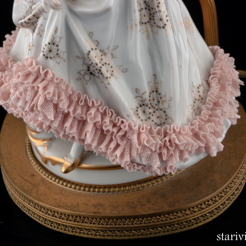 Лампа, дама в розовом, кружевная, Muller & Co, Германия, до 1927 г