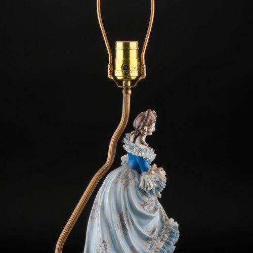 Лампа, дама в голубом, кружевная, Muller & Co, Германия, до 1927 г