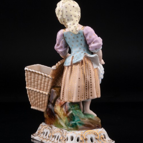 Девушка с корзиной, Jacob Petit, Франция, нач. 19 в