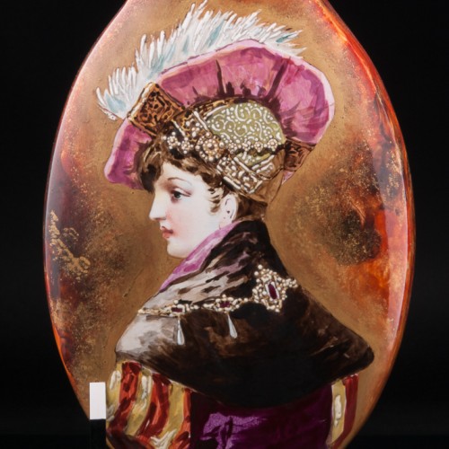 Декоративная ваза с портретом дамы, Сен-Дени, Франция, сер. 19 в