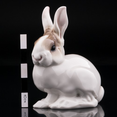 Сидящий заяц, Allach, Германия, 1936-45 гг